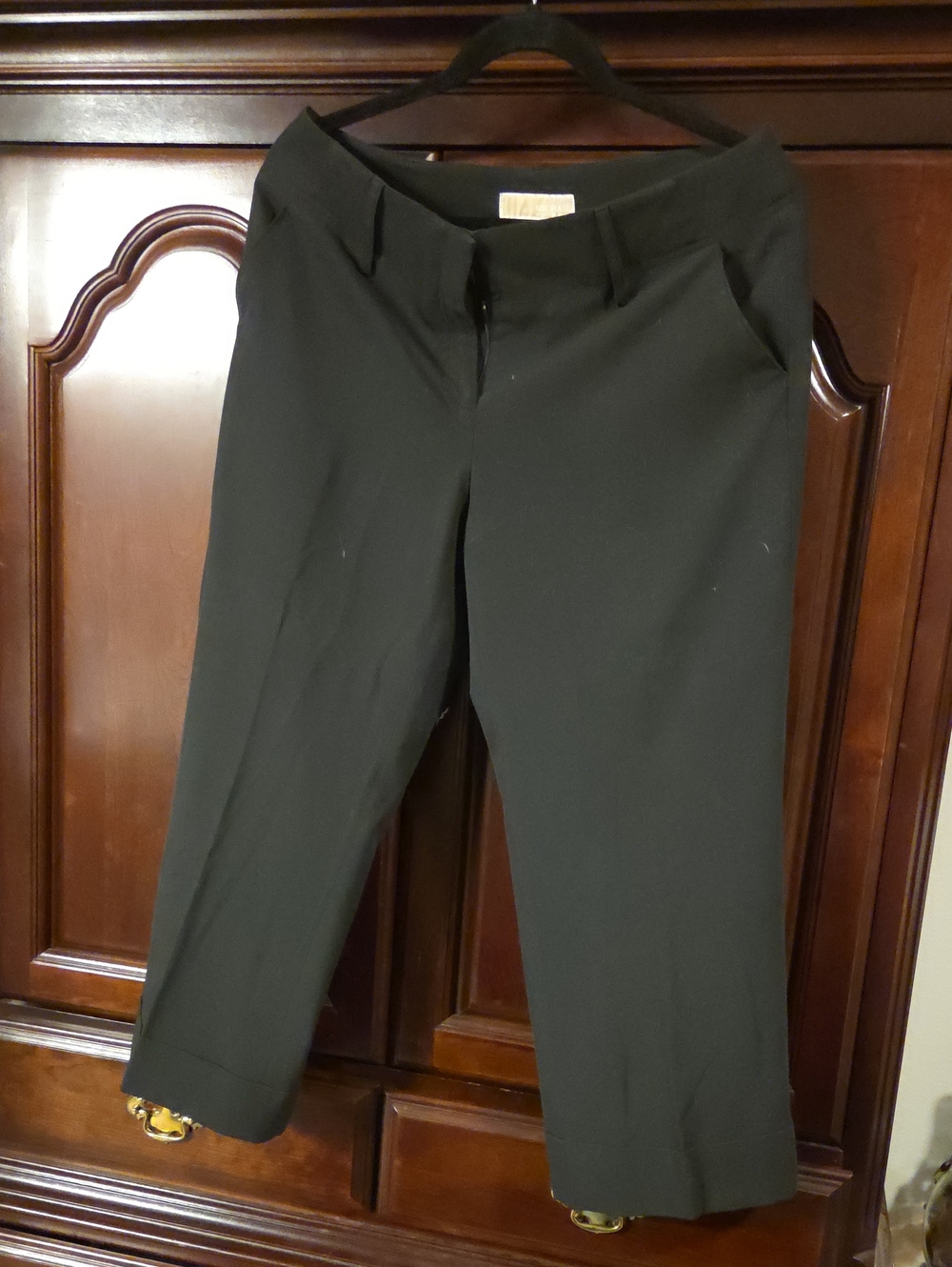 Michael Kors Black Cropped Dress Pants - Tailored  Above Ankle Trousers